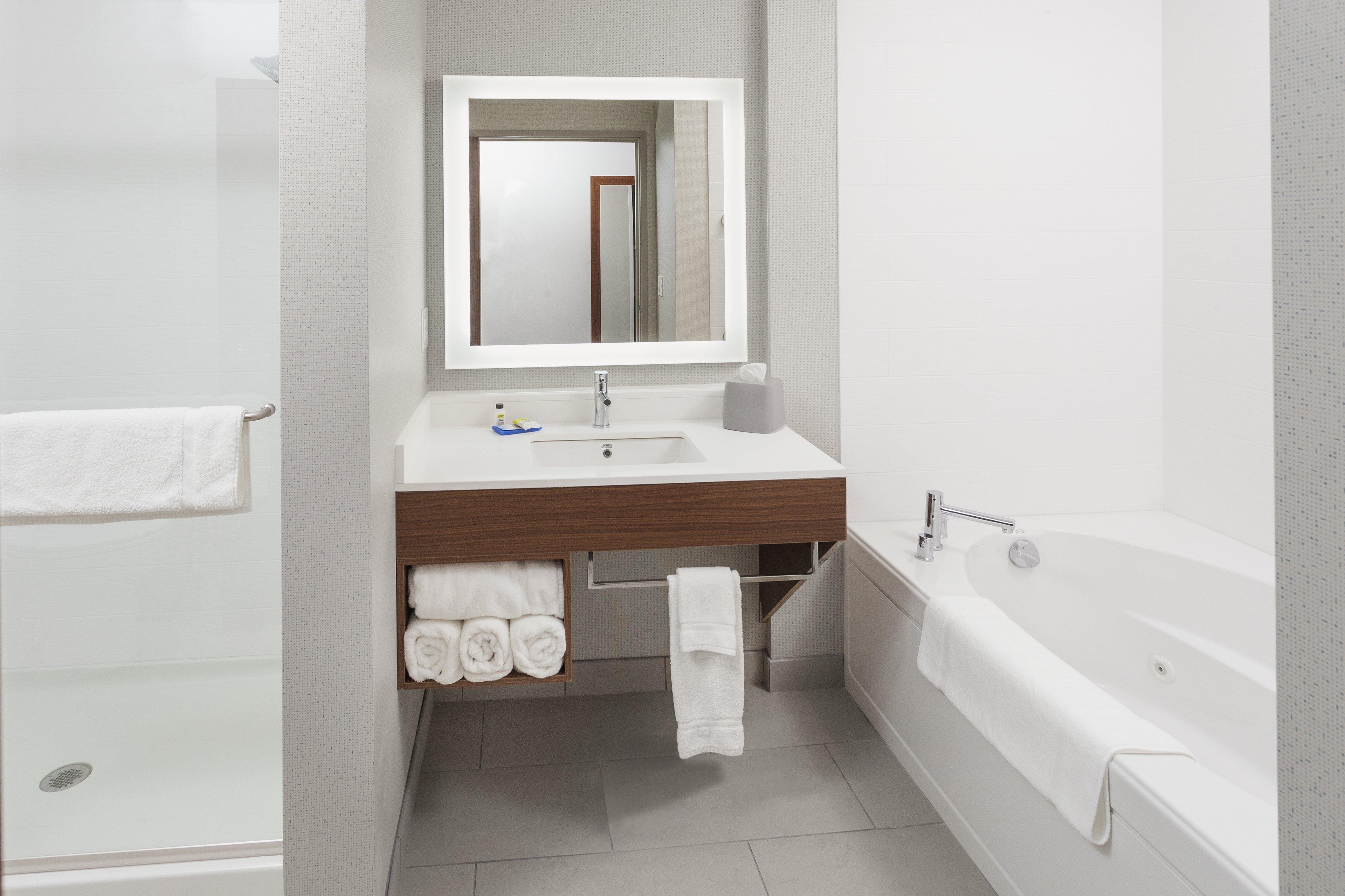 Holiday Inn Express & Suites - Hudson I-94 By Ihg Dış mekan fotoğraf