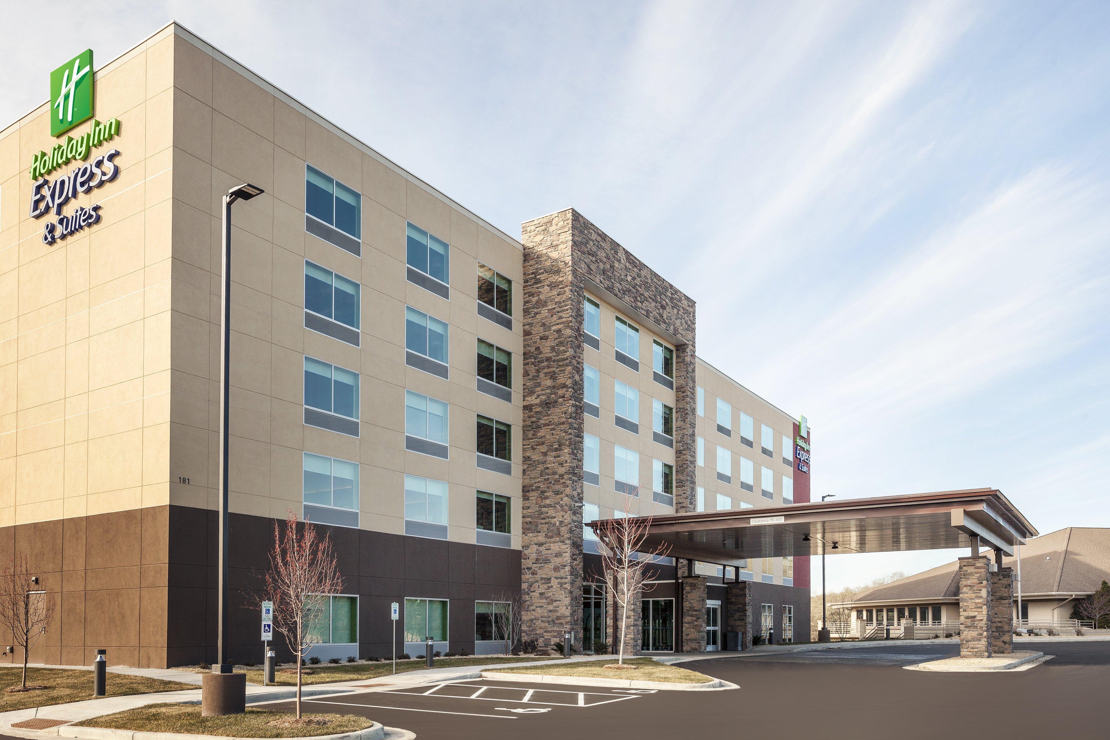 Holiday Inn Express & Suites - Hudson I-94 By Ihg Dış mekan fotoğraf